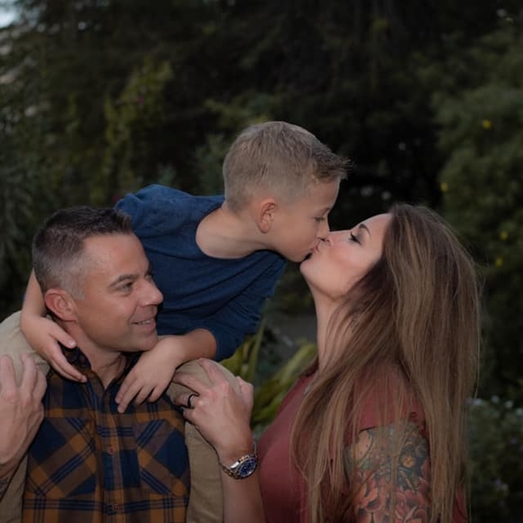 Meet your Posher, Rachel - Picture 1 of 1